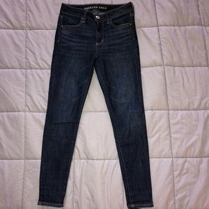 American eagle dark wash skinny jeans